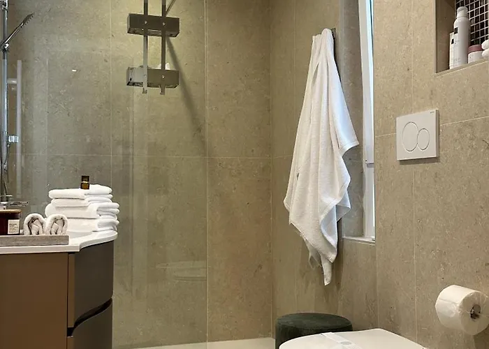 Cemma Luxury דירה